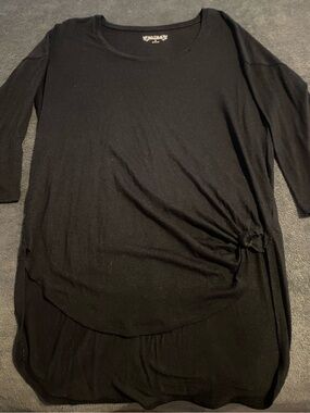Mudd Black Scoop Neck Tunic Top